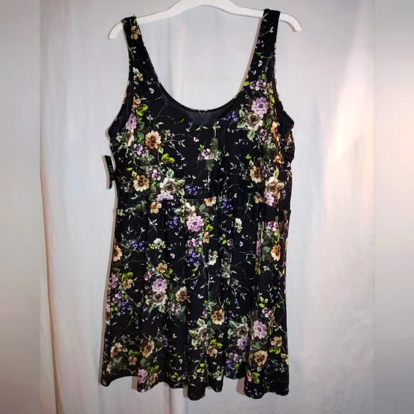👙 NEW Torrid Wireless Swim Dress Size 4 NWT 👙 - Picture 9 of 12